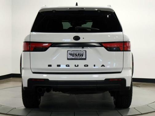 Ice 2024 Toyota Sequoia TRD Pro