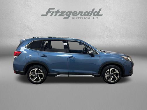 Horizon Blue Pearl 2023 Subaru Forester Touring