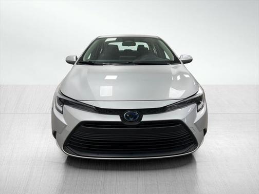 2025 Toyota Corolla Hybrid SE