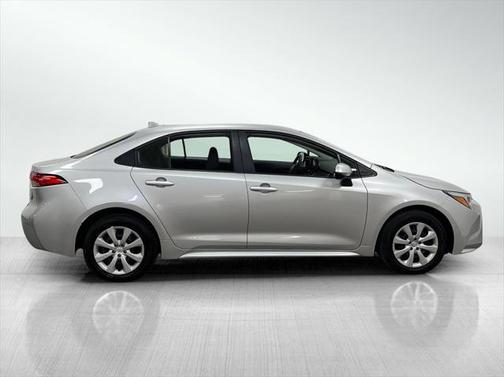 2025 Toyota Corolla Hybrid SE