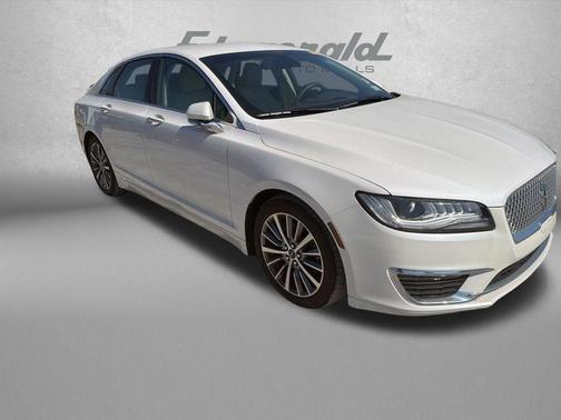 WHITE PLATINUM MET TRI-COAT 2020 Lincoln MKZ Standard