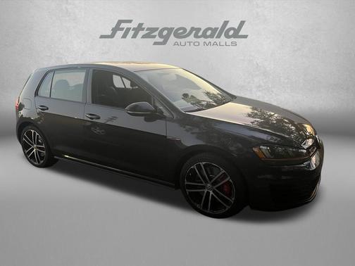 2017 Volkswagen Golf GTI 2.0T S 4-Door