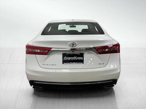 2016 Toyota Avalon XLE Plus