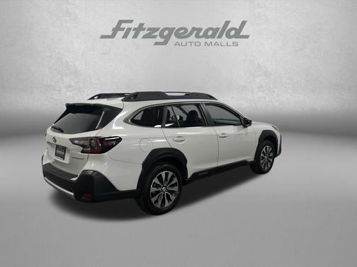 Crystal White Pearl 2024 Subaru Outback Limited