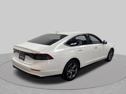 Platinum White Pearl 2023 Honda Accord EX