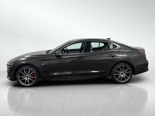 2025 Genesis G70 2.5T RWD