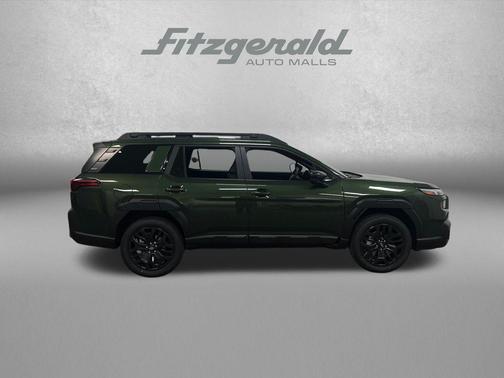 Deep Emerald Green Pearl 2026 Subaru Outback Limited XT
