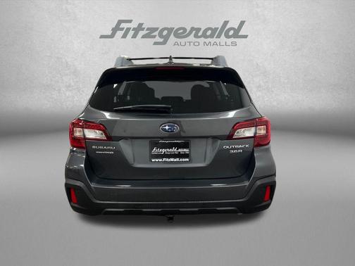 Magnetite Gray Metallic 2018 Subaru Outback 3.6R Limited