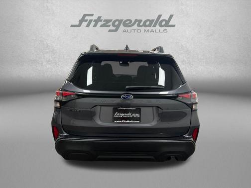 Magnetite Gray Metallic 2026 Subaru Forester Premium