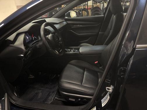 2022 Mazda Mazda3 FWD w/Preferred Package