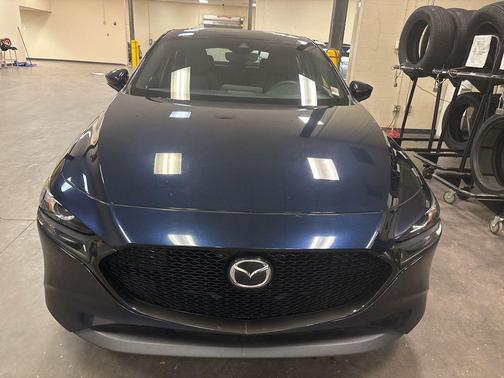 2022 Mazda Mazda3 FWD w/Preferred Package