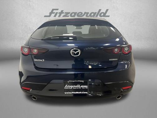 2022 Mazda Mazda3 FWD w/Preferred Package