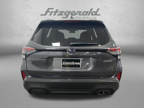 Magnetite Gray Metallic 2026 Subaru Forester Touring