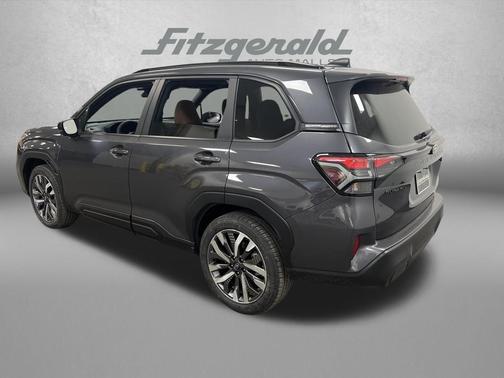 Magnetite Gray Metallic 2026 Subaru Forester Touring