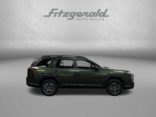 Deep Emerald Green Pearl 2026 Subaru Outback Premium