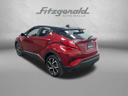 Ruby Flare Pearl w/Black Roof 2019 Toyota C-HR XLE