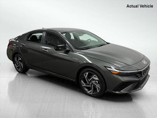 2025 Hyundai ELANTRA Sport