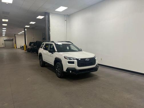 Crystal White Pearl 2026 Subaru Outback Premium