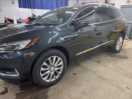 2020 Buick Enclave FWD Essence