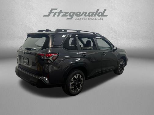 Magnetite Gray Metallic 2026 Subaru Forester Base