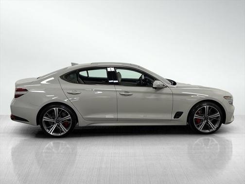 2025 Genesis G70 3.3T RWD Sport Advanced