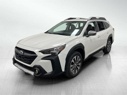 2025 Subaru Outback Touring