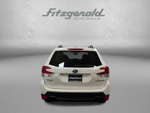 Crystal White Pearl 2023 Subaru Forester Base