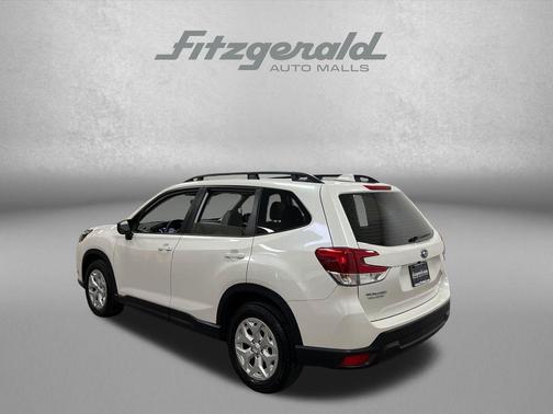 Crystal White Pearl 2023 Subaru Forester Base