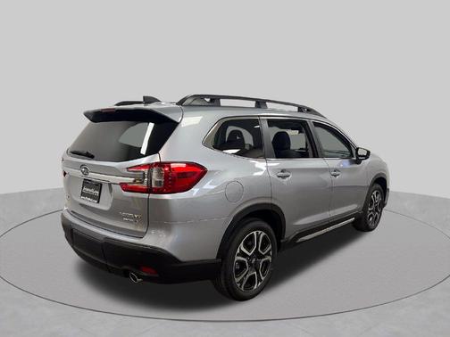 Ice Silver Metallic 2026 Subaru Ascent Limited 7-Passenger