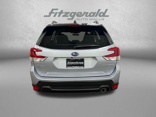 Ice Silver Metallic 2024 Subaru Forester Limited