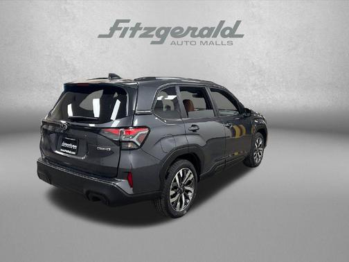 Magnetite Gray Metallic 2026 Subaru Forester Touring