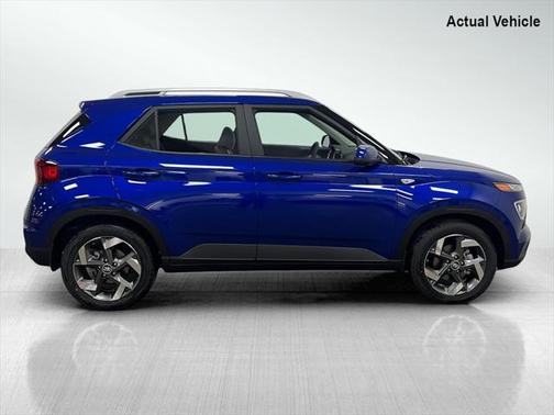 2025 Hyundai VENUE Limited