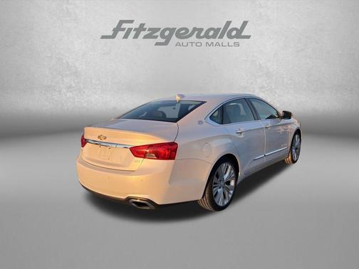 Iridescent Pearl Tricoat 2016 Chevrolet Impala LTZ