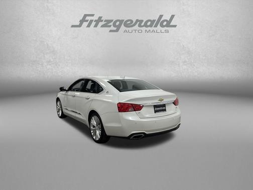 Iridescent Pearl Tricoat 2016 Chevrolet Impala LTZ