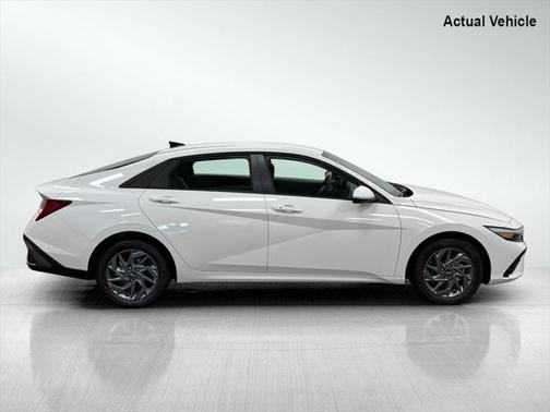2025 Hyundai ELANTRA HEV Blue