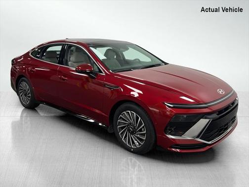 2025 Hyundai SONATA Hybrid Limited