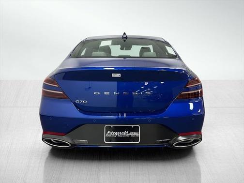 2025 Genesis G70 2.5T RWD