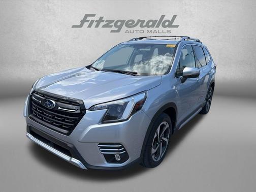 Ice Silver Metallic 2023 Subaru Forester Touring