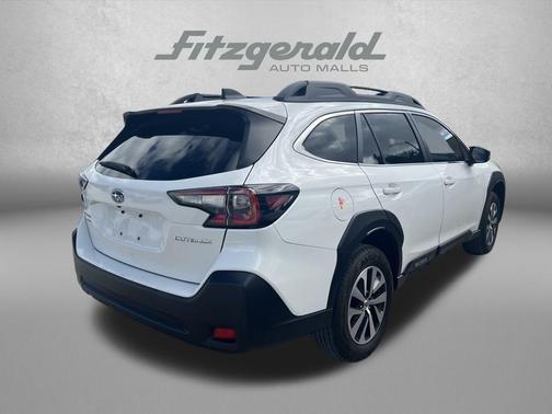 2023 Subaru Outback Base