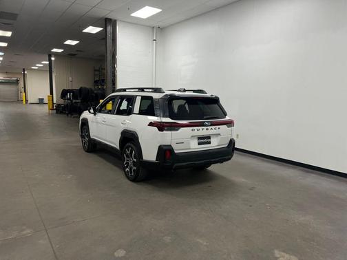 Crystal White Pearl 2026 Subaru Outback Touring XT