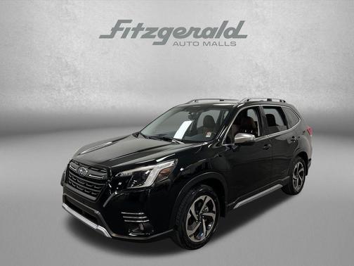 Crystal Black Silica 2023 Subaru Forester Touring