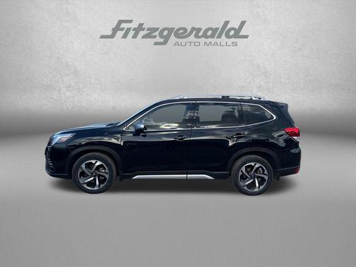 Crystal Black Silica 2023 Subaru Forester Touring