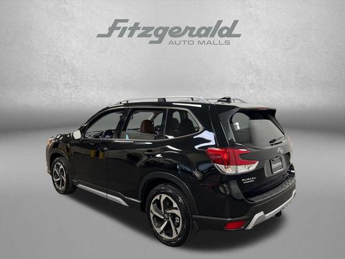 Crystal Black Silica 2023 Subaru Forester Touring