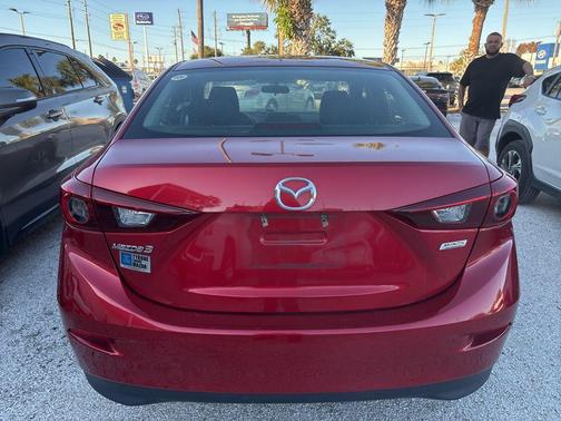 2015 Mazda Mazda3 i Sport