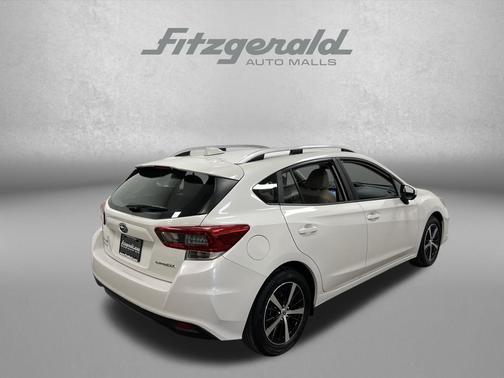 Crystal White Pearl 2023 Subaru Impreza Premium