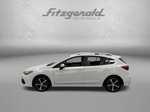 Crystal White Pearl 2023 Subaru Impreza Premium