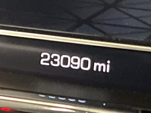 Dynamic Blue Metallic 2022 GMC Sierra 1500 Elevation