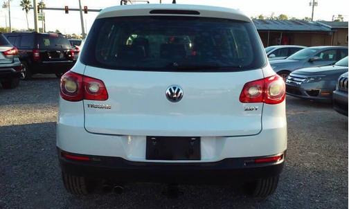 2010 Volkswagen Tiguan S
