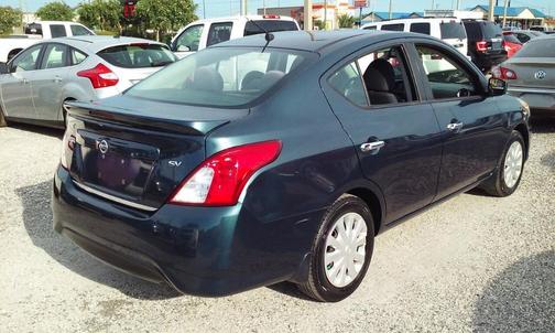 2017 Nissan Versa 1.6 SV