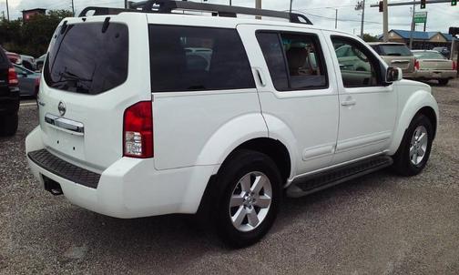 2012 Nissan Pathfinder SV